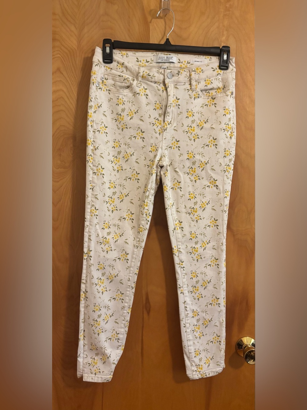 Judy Blue Golden Meadow Floral Skinny Jeans Size 11/30